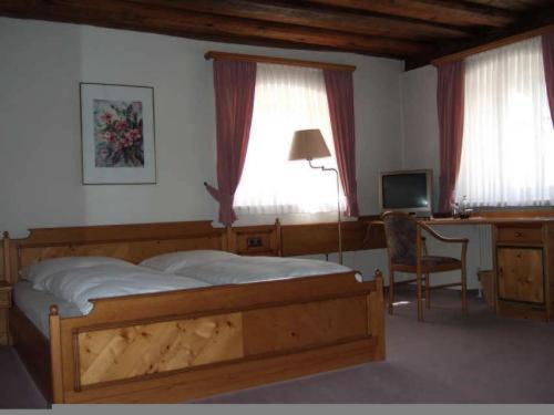 Lindenhof Hotell Mörnsheim Rum bild