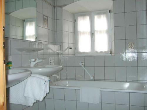 Lindenhof Hotell Mörnsheim Exteriör bild